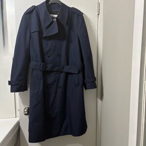 London Fog Men's Navy Heavy Trench Coat with removable  lining